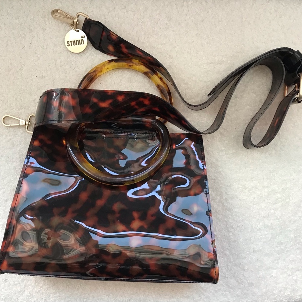 Studio 33 Tortoise Print Vinyl Tote - Picture 3 of 7